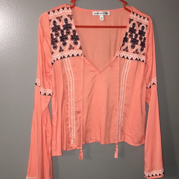 Abercrombie & Fitch Tops - Abercrombie & Fitch shirt